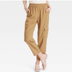 A New Day Tan pull on pants with cargo pockets
